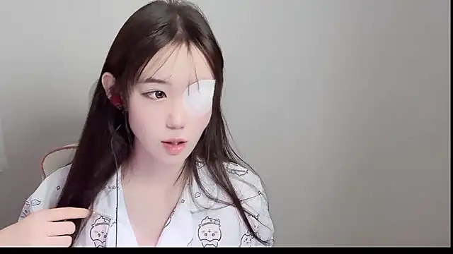 Xiao-runbao online show from 10.14.25