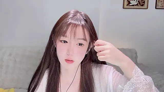 Xiao-runbao online show from 11.01.25