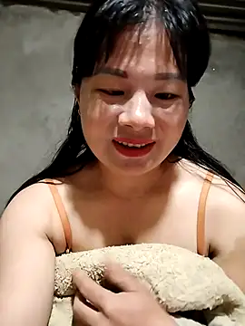 kute-00 online show from 11.02.25