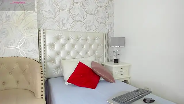 amara rousse online show from 09.11.25