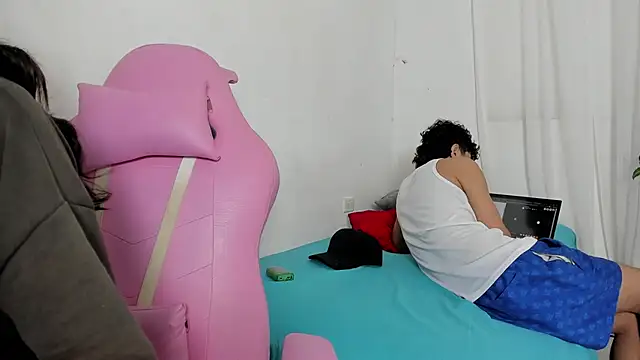 Laura and Kevin online show from 01.18.26