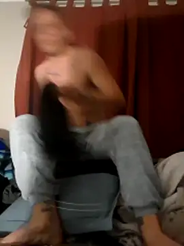 macmaddy8989 online show from 11.30.25