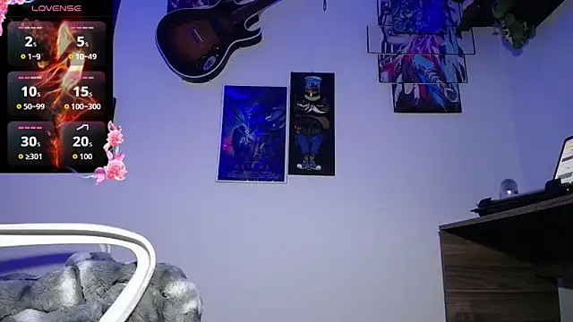 moonligth18 online show from 10.09.25