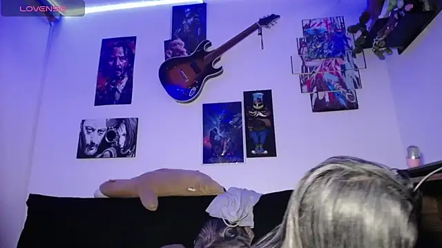 moonligth18 online show from 11.03.25