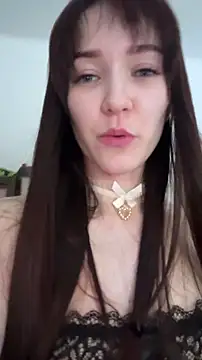 Veliora online show from 02.05.26