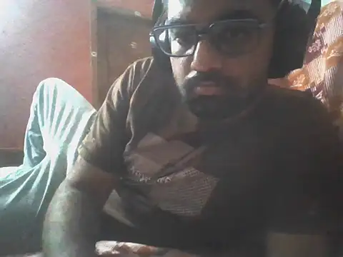 Snapshot of GOJO_1 chatting on 10.24.25 GOJO 1 online show from 10.24.25