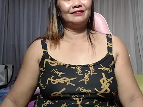 FelisitaG online show from 02.22.26