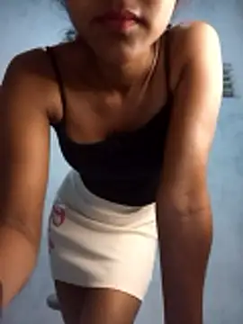 venuki ihalagamage online show from 03.08.26