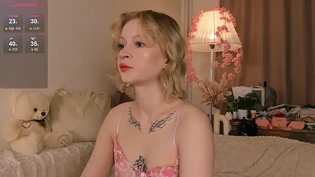 EfieFrye online show from 11.27.25