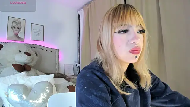 Mayajhons online show from 01.08.26