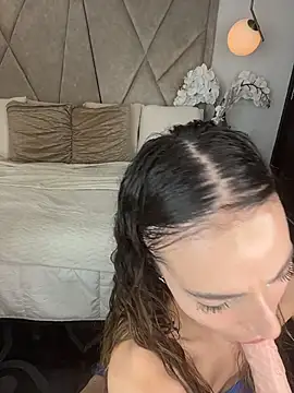 Snapshot of SweetieSinXXX chatting on 11.29.25 SweetieSinXXX online show from 11.29.25