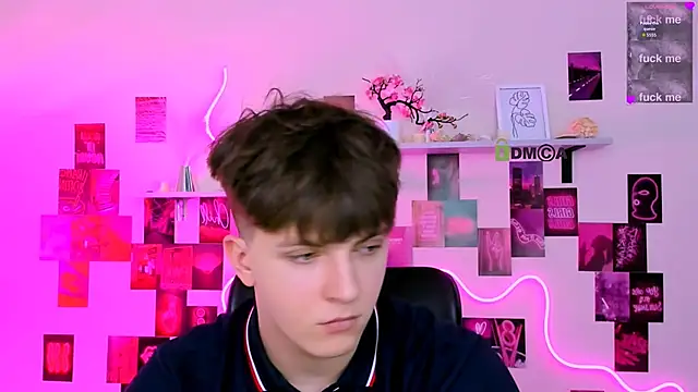 travis wolf  online show from 04.08.26