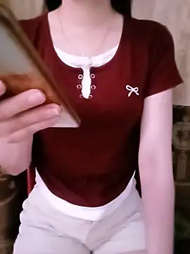 CherryBeii online show from 08.02.26