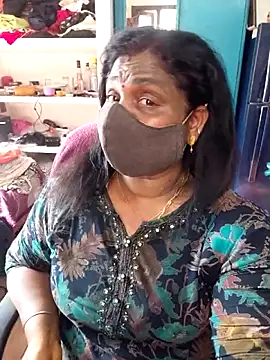 Tamil Kavitha10 online show from 04.18.26