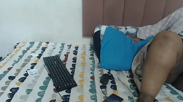 Chubby Queenx255 online show from 11.16.25