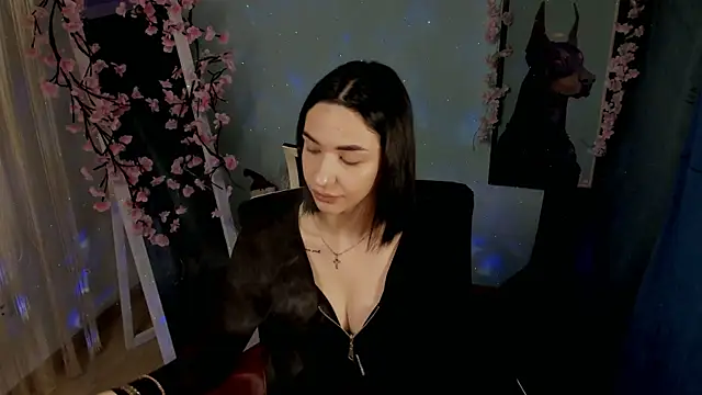 Bella Night4 online show from 12.21.25