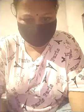 Snapshot of Manjit009 chatting on 11.02.25 Manjit009 online show from 11.02.25