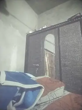 Snapshot of Manjit009 chatting on 11.07.25 Manjit009 online show from 11.07.25