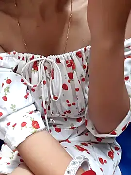 Snapshot of siya_rani67 chatting on 09.18.25 siya rani67 online show from 09.18.25