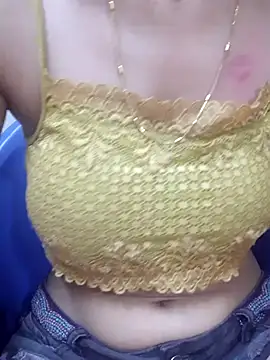 Snapshot of siya_rani67 chatting on 09.19.25 siya rani67 online show from 09.19.25