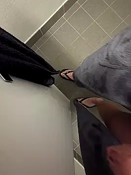 Snapshot of NuclearValue40 chatting on 03.26.26 NuclearValue40 online show from 03.26.26