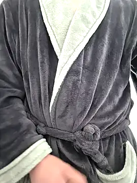 Snapshot of NuclearValue40 chatting on 03.28.26 NuclearValue40 online show from 03.28.26