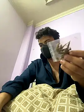 playboyxxx1905 online show from 10.05.25