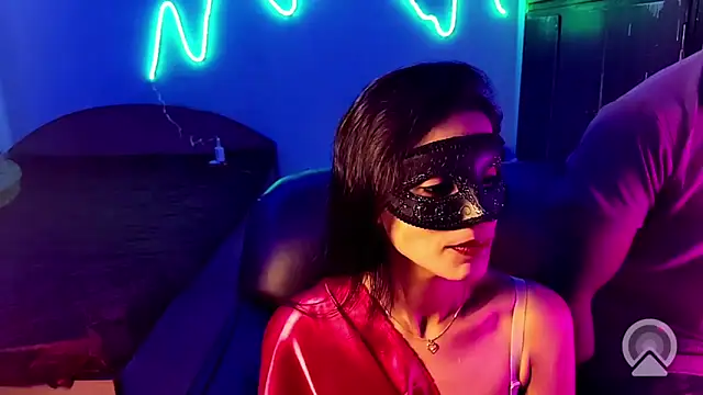 royeoy22 online show from 11.29.25