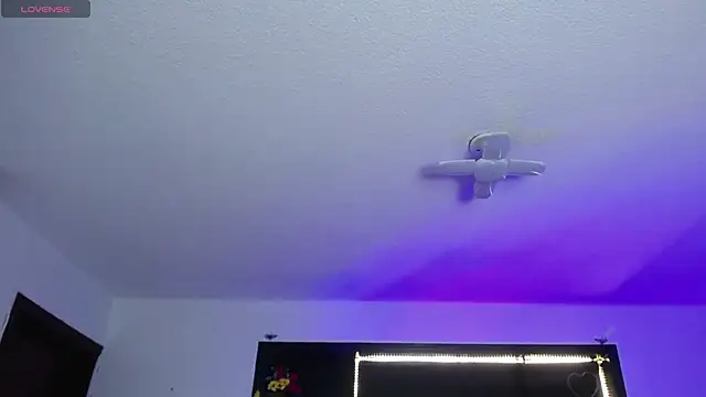 Snapshot of _Charlotte_Collins_ chatting on 03.12.26 Charlotte Collins online show from 03.12.26