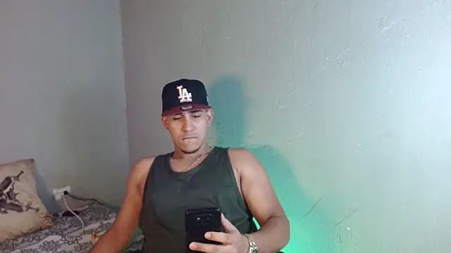 Snapshot of massimo_vidal_ chatting on 11.09.25 massimo vidal online show from 11.09.25