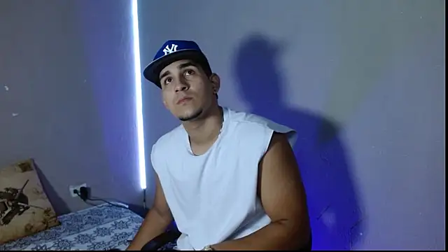 Snapshot of massimo_vidal_ chatting on 11.14.25 massimo vidal online show from 11.14.25