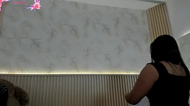 Snapshot of Liss-Reyes chatting on 07.12.26 Liss-Reyes online show from 07.12.26