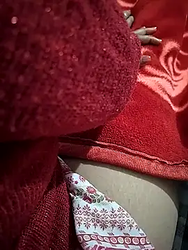 Snapshot of sexy__girls98 chatting on 11.03.25 sexy girls98 online show from 11.03.25