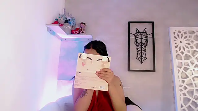 Lunyhose online show from 08.04.26