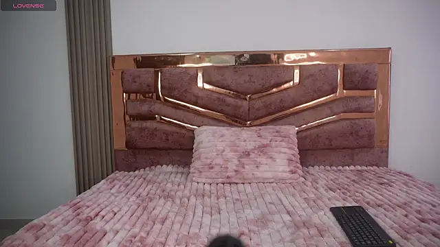 natasha vesper online show from 09.30.25