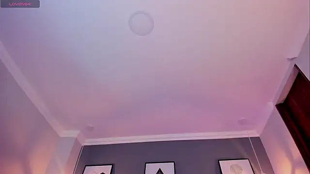 Nina Ford online show from 01.06.26