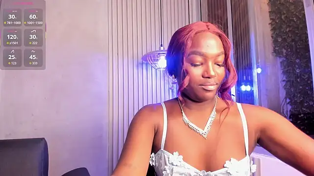 Snapshot of MissMahala_ chatting on 10.16.25 MissMahala online show from 10.16.25