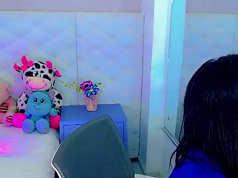 hanna sweett34 online show from 10.04.25