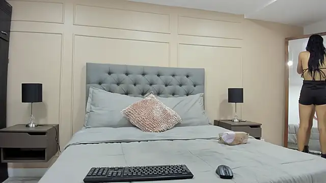 ALICESANDOVAL online show from 09.21.25