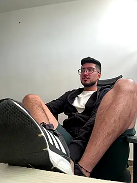 bryXonStorm online show from 10.05.25