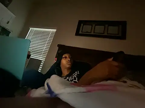 Brooke012 online show from 02.25.26