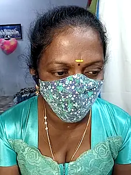 umashreetamil online show from 12.22.25