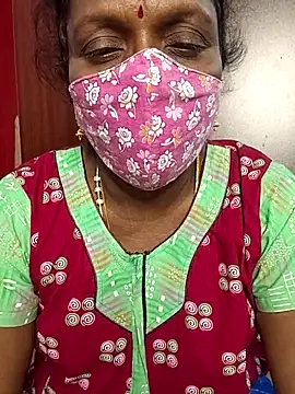 Snapshot of umashreetamil chatting on 03.04.26 umashreetamil online show from 03.04.26