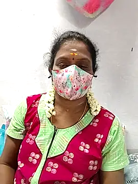 Snapshot of umashreetamil chatting on 03.25.26 umashreetamil online show from 03.25.26