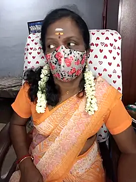 Snapshot of umashreetamil chatting on 03.30.26 umashreetamil online show from 03.30.26