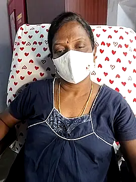 Snapshot of umashreetamil chatting on 03.31.26 umashreetamil online show from 03.31.26