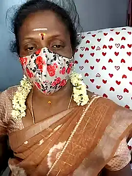 Snapshot of umashreetamil chatting on 04.03.26 umashreetamil online show from 04.03.26