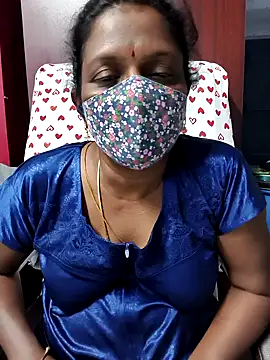 Snapshot of umashreetamil chatting on 04.04.26 umashreetamil online show from 04.04.26