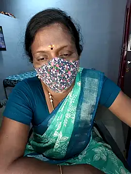 Snapshot of umashreetamil chatting on 04.05.26 umashreetamil online show from 04.05.26