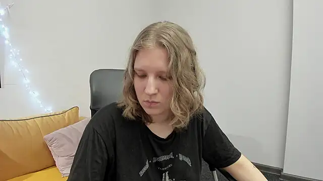 Hailey Foxy online show from 02.12.26